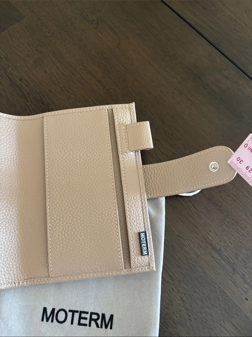 Moterm Pocket Leather Cover Pebbled Taupe Like New with Dust Bag for Notebook